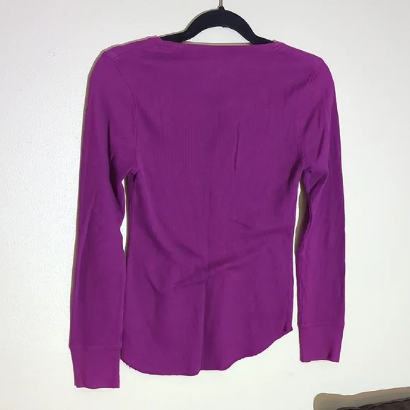 Old Navy Pink Fitted Blouse - Picture 4 of 7